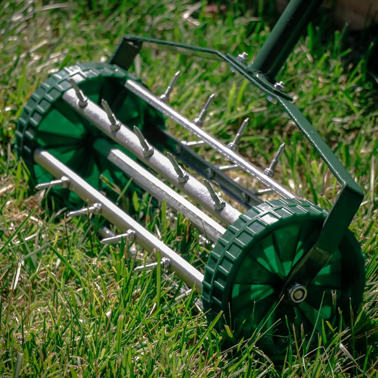 Heavy Duty Rolling Lawn Aerator Rotary Push Tine Spike Soil Gardening Tool