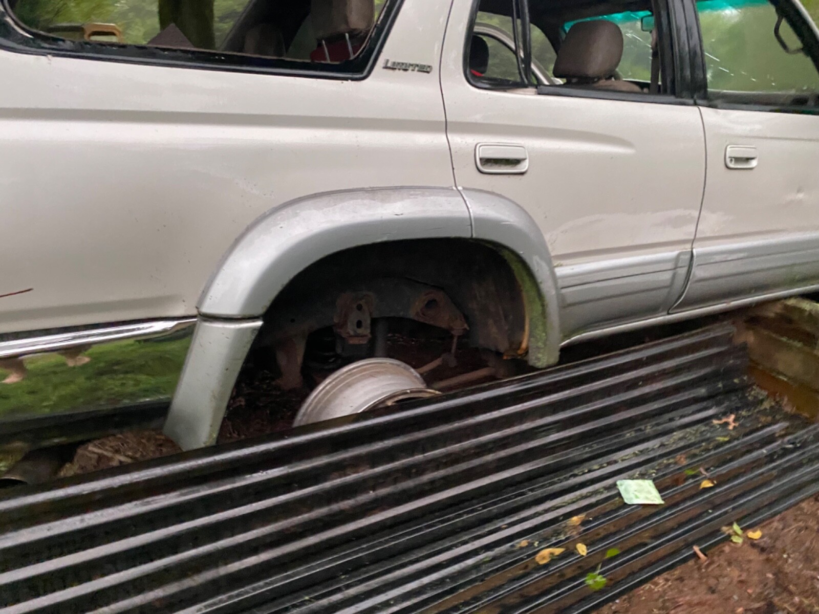 cars trucks used toyota