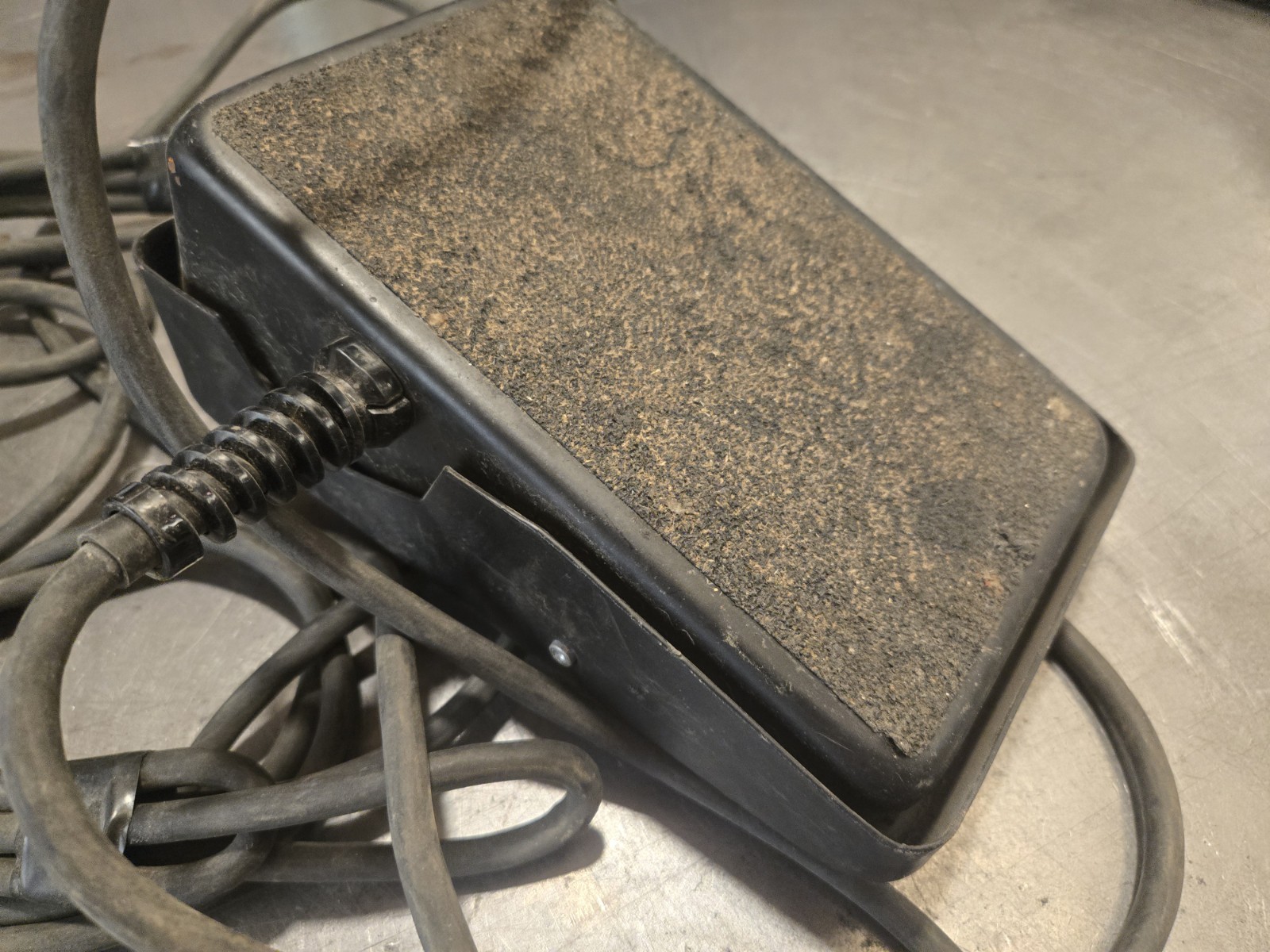Used Welding NWI-FP-22 Series Variable Amp Control Pedal Welding !!!