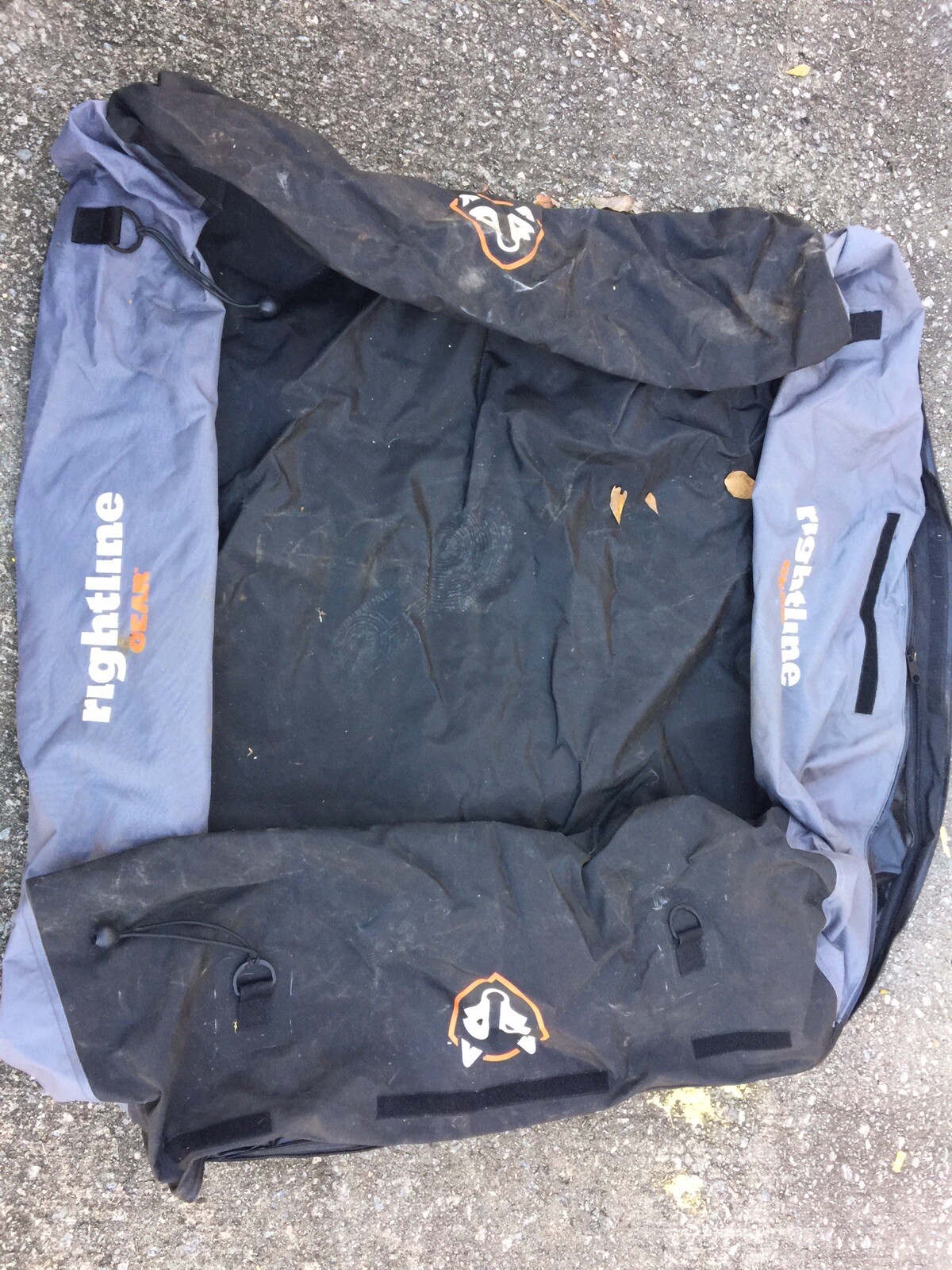 Rightline Gear Car, Truck Protective Cover In GC, No Hole, Tears Or Rips