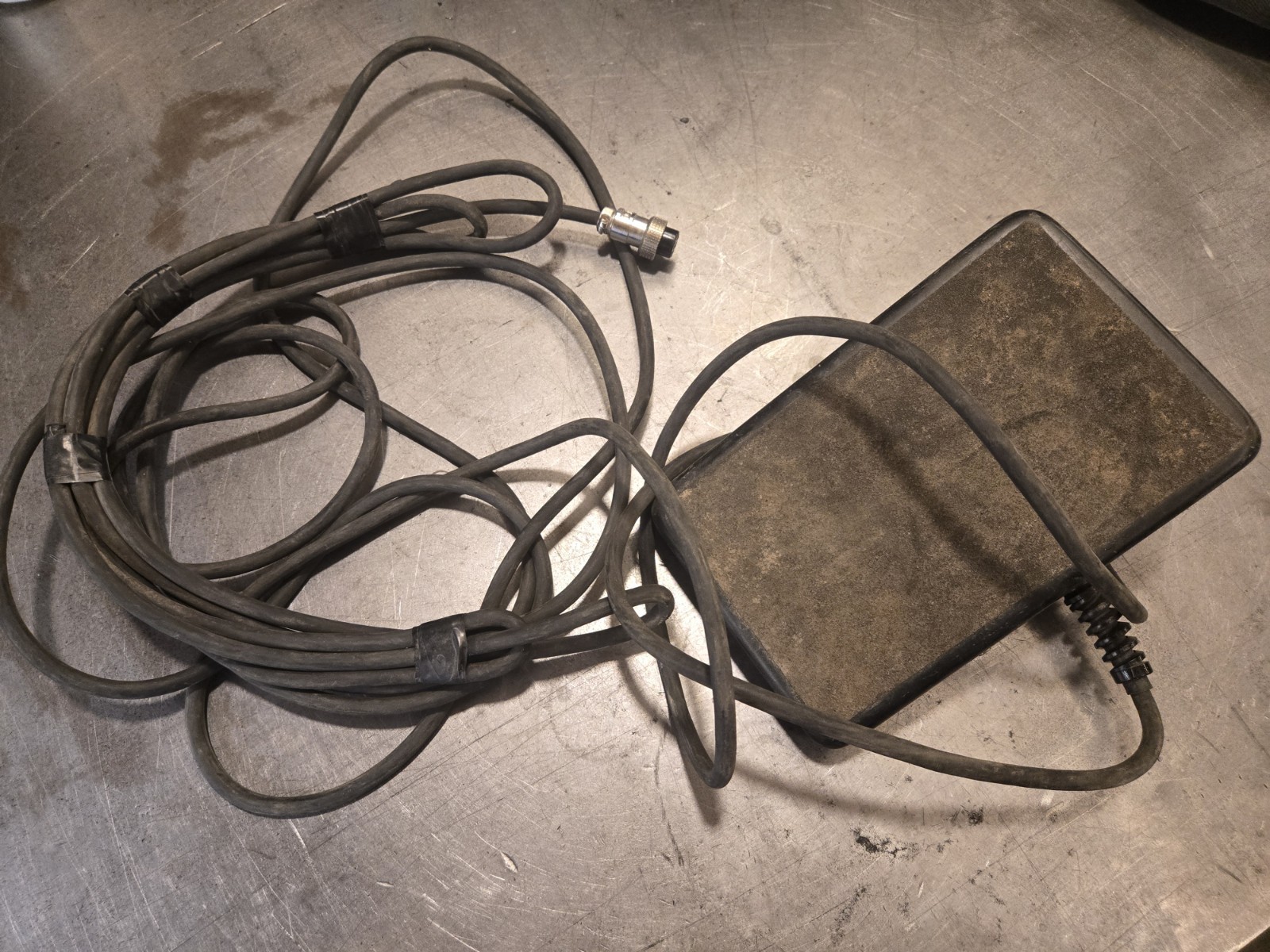 Used Welding NWI-FP-22 Series Variable Amp Control Pedal Welding !!!