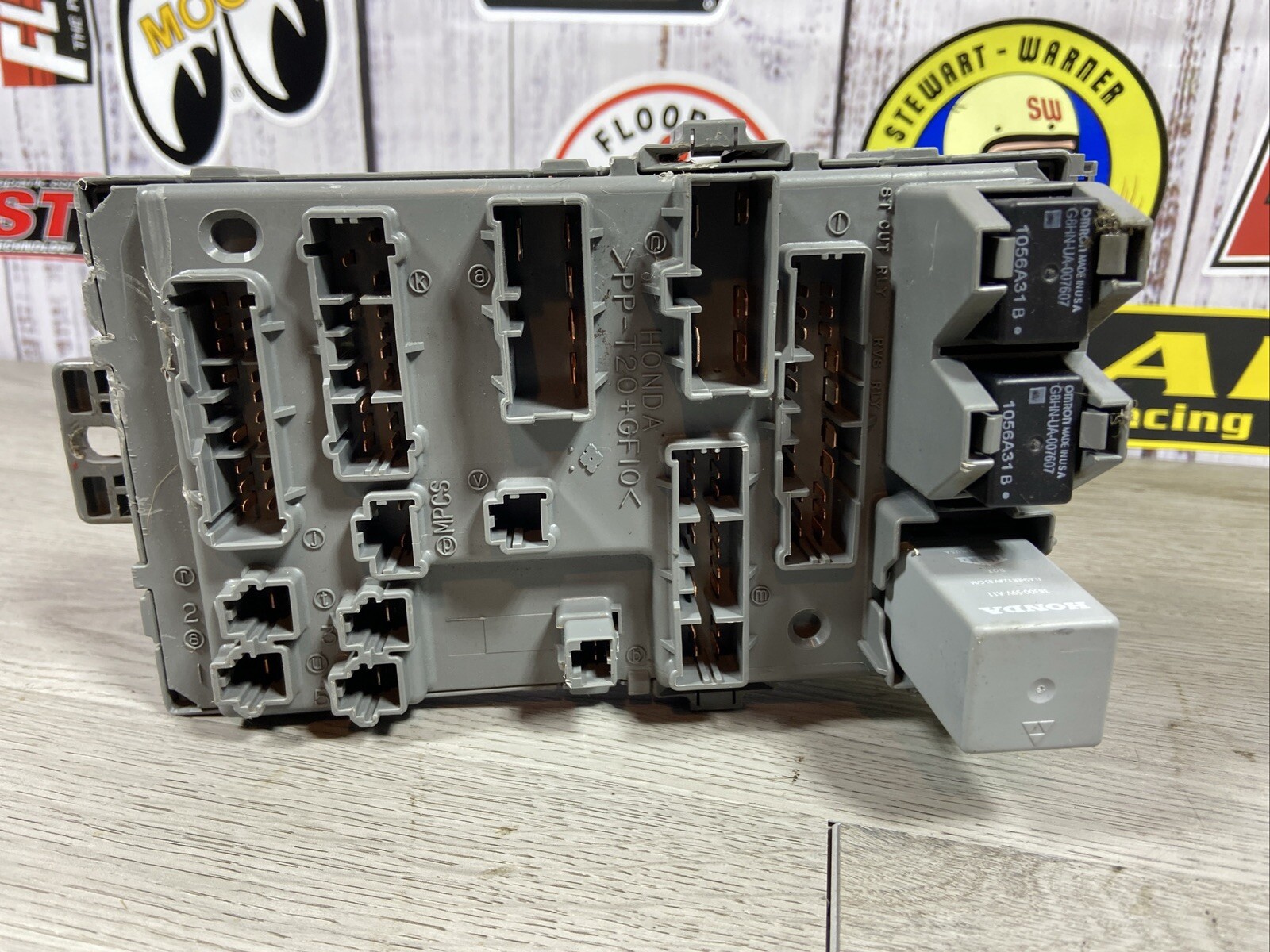 2006 HONDA PILOT VP 4X4 6CYL FUSE BOX 3.5L 143K OEM Driver Side